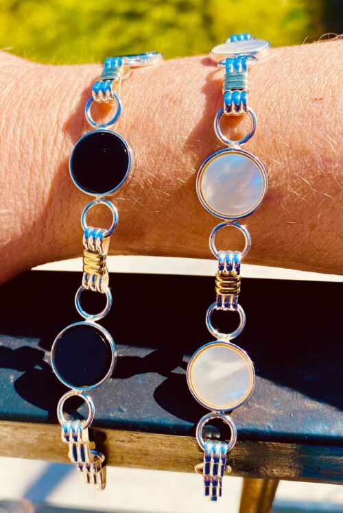 Pulseras Plata y Oro 3 onix o nacar
