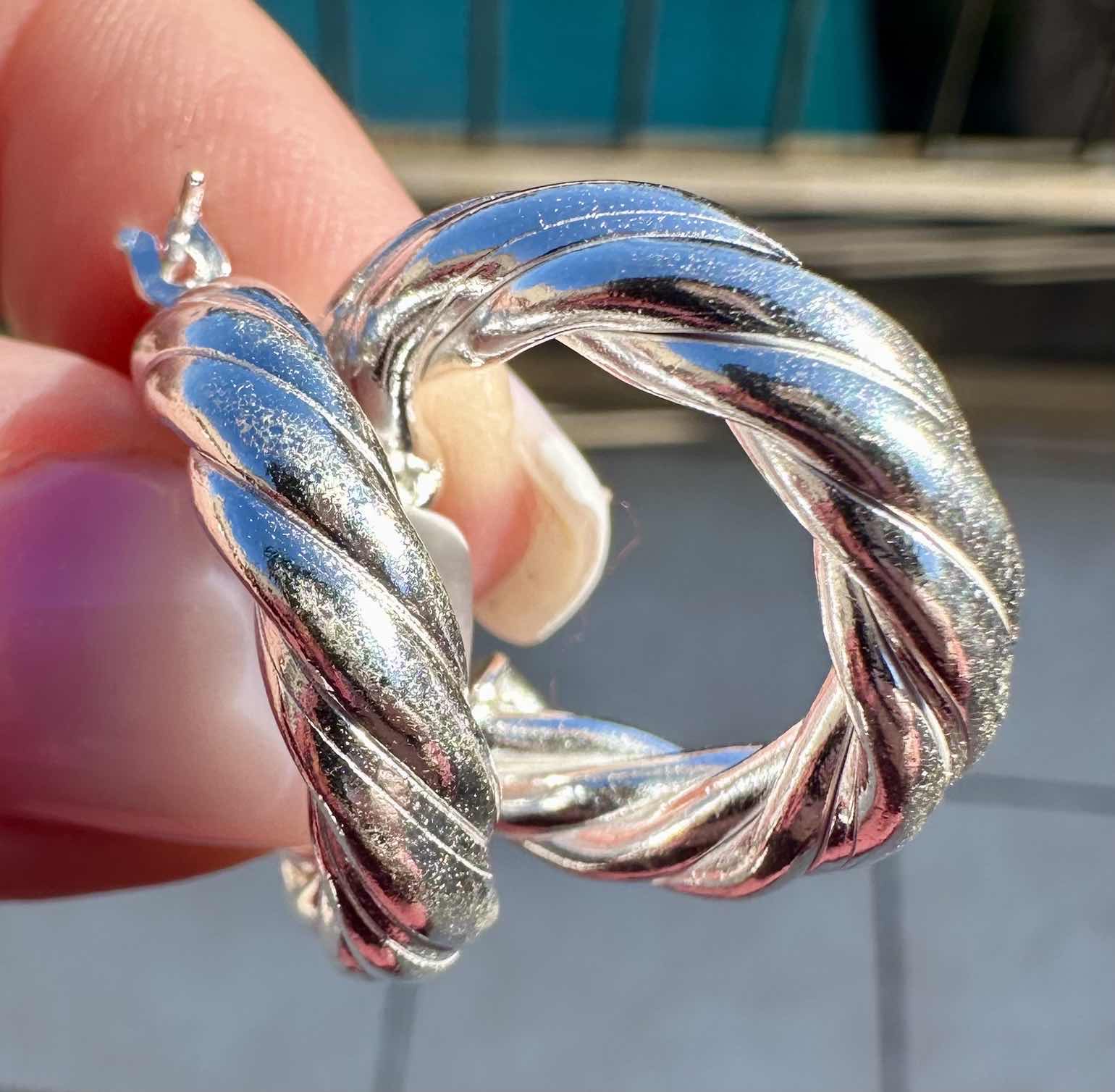 Aros argollas torzadas infladas 25mm