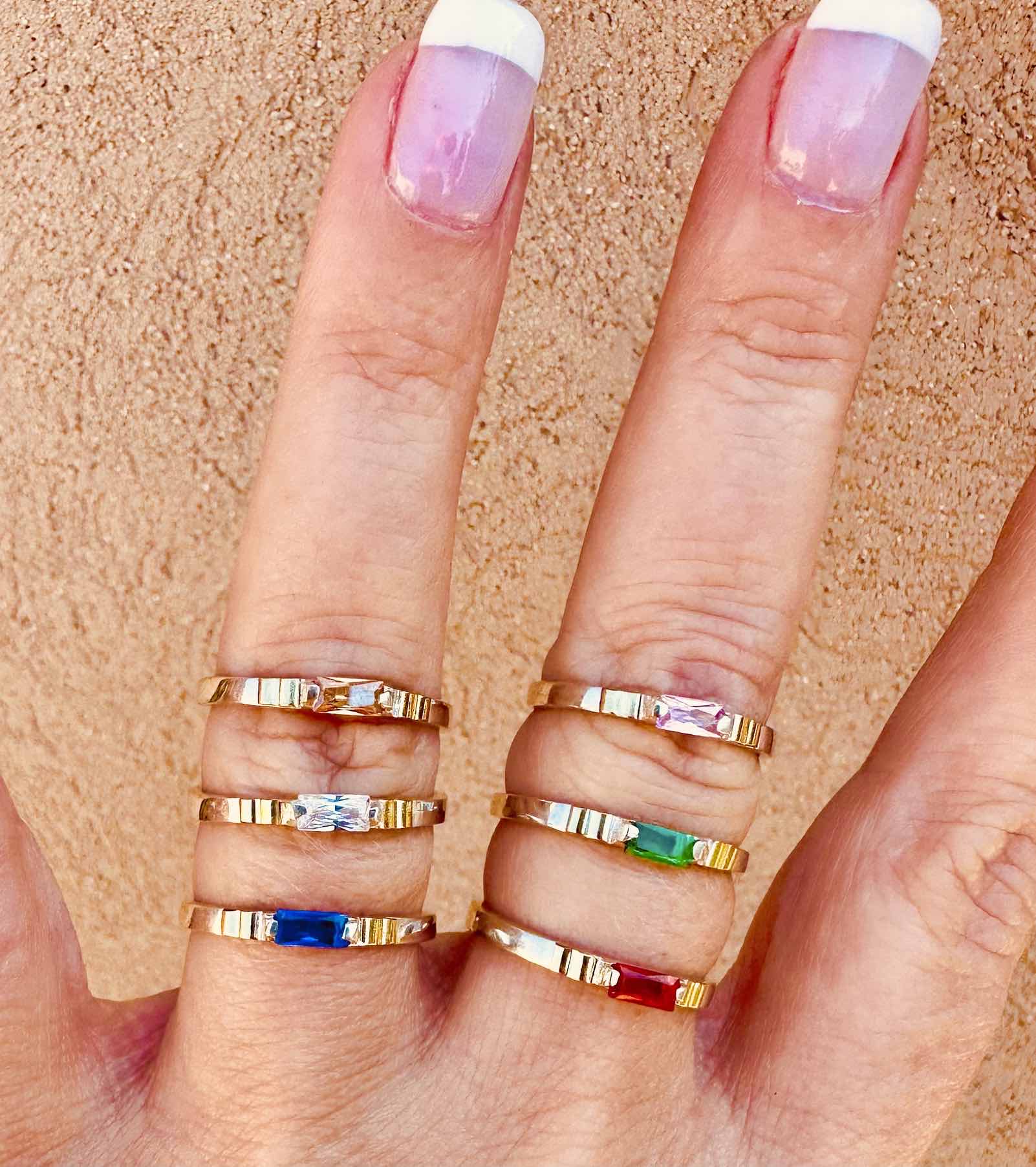 Anillo Plata y oro con cubic mini vagett
