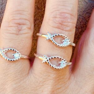 Anillo Pez Plata 925 cubics engarzados